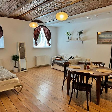 Stay In Art Nouveau District Riga Exterior photo